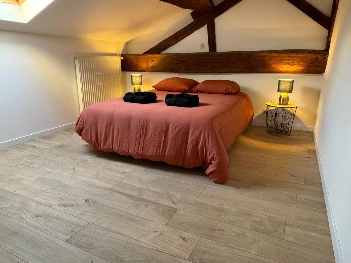 Les Chambres Tonics Montrevel-en-Bresse Exterior photo