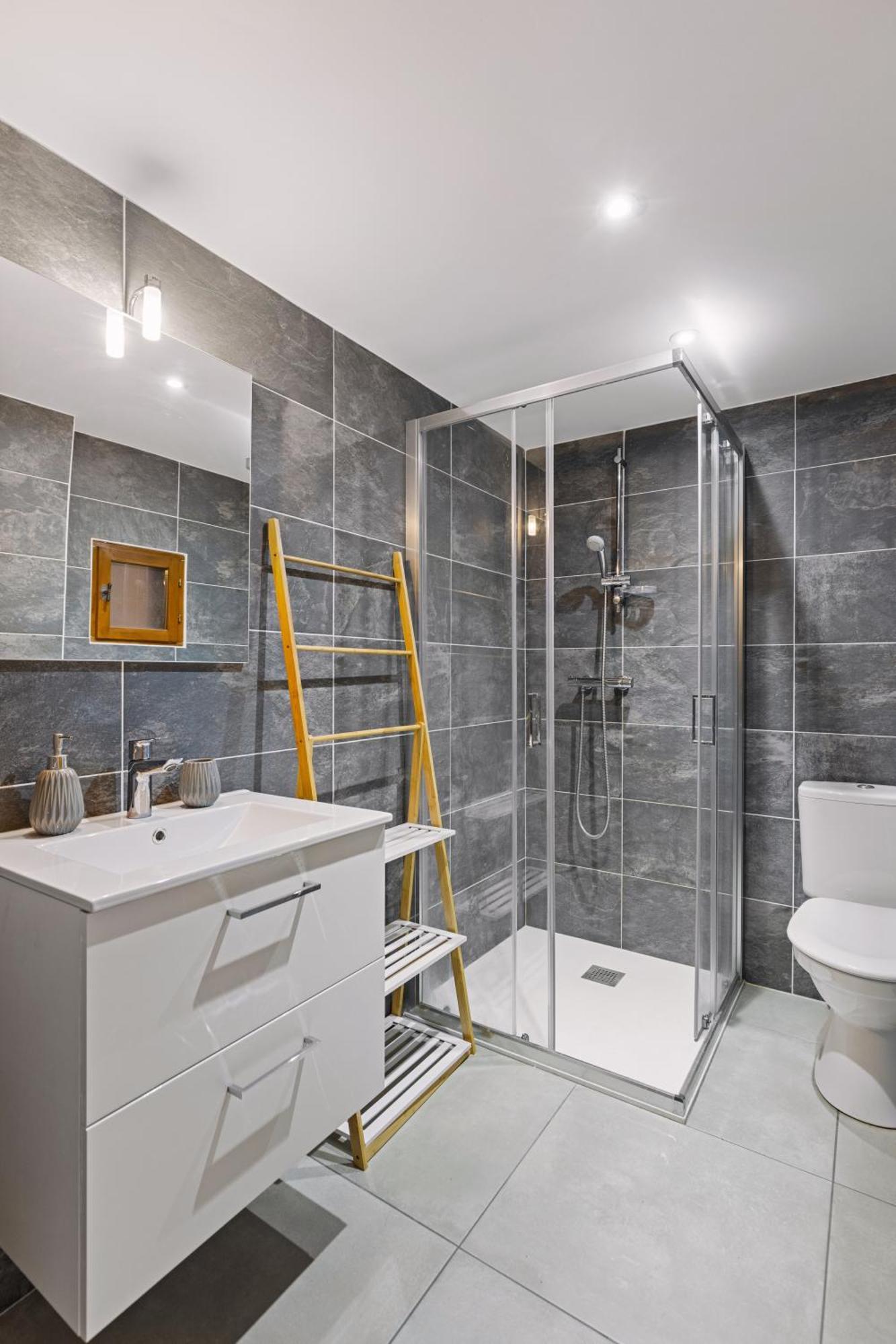 Les Chambres Tonics Montrevel-en-Bresse Exterior photo